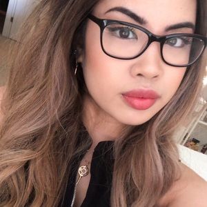 Meet your Posher, Ezra